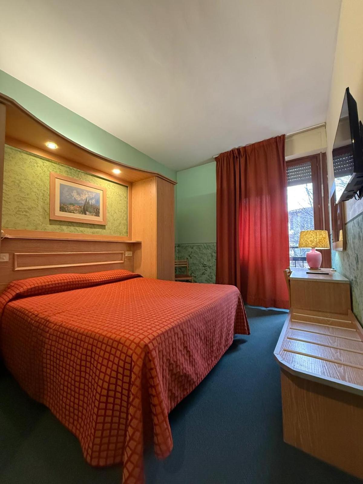 פירנצה Hotel Meridiana מראה חיצוני תמונה