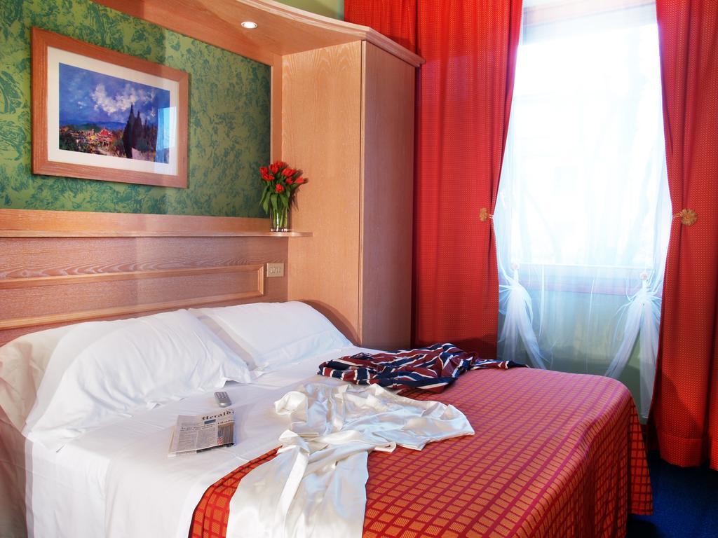 פירנצה Hotel Meridiana מראה חיצוני תמונה