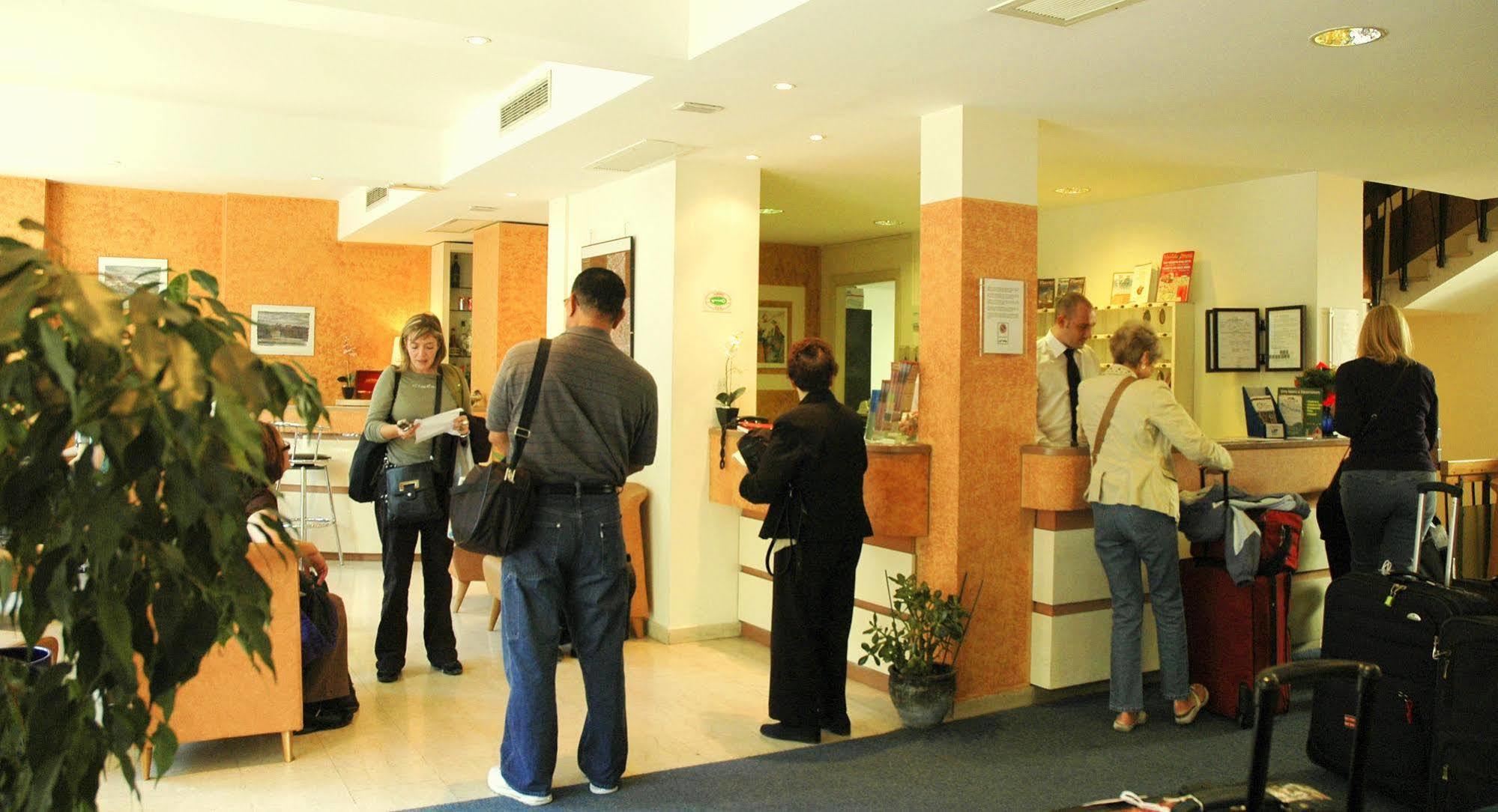 פירנצה Hotel Meridiana מראה חיצוני תמונה