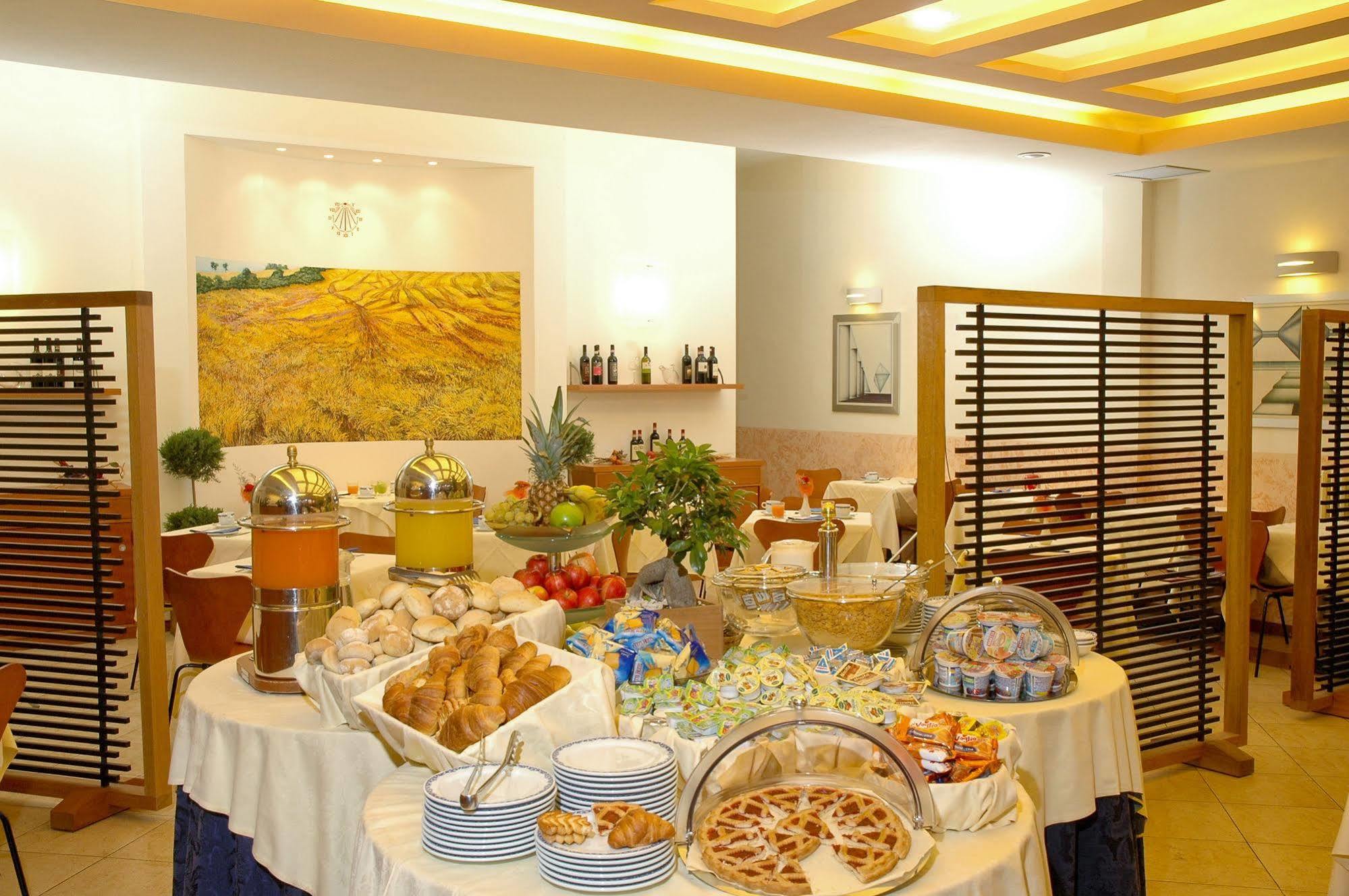 פירנצה Hotel Meridiana מראה חיצוני תמונה