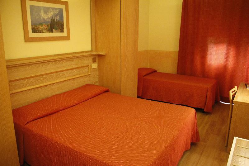 פירנצה Hotel Meridiana מראה חיצוני תמונה